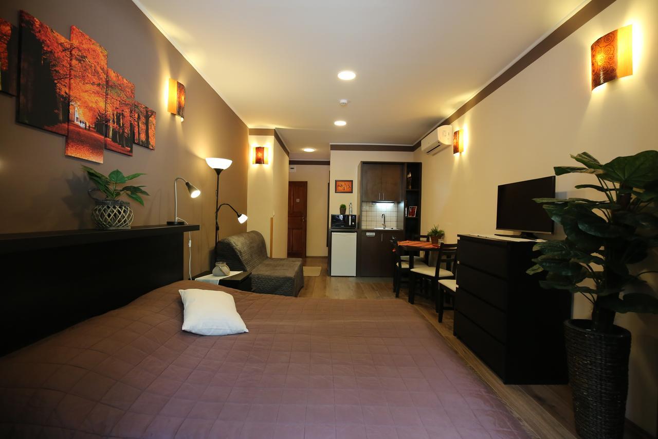 Bed and Breakfast Napraforgo Wellness Haz Es Panzio Печ Экстерьер фото